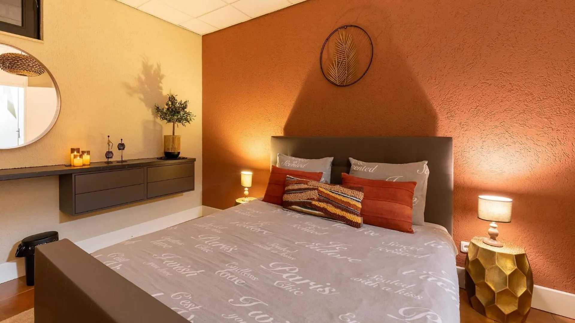 Luxury Apartment In Schin Op Geul With Bubble Bath And Sauna Walem